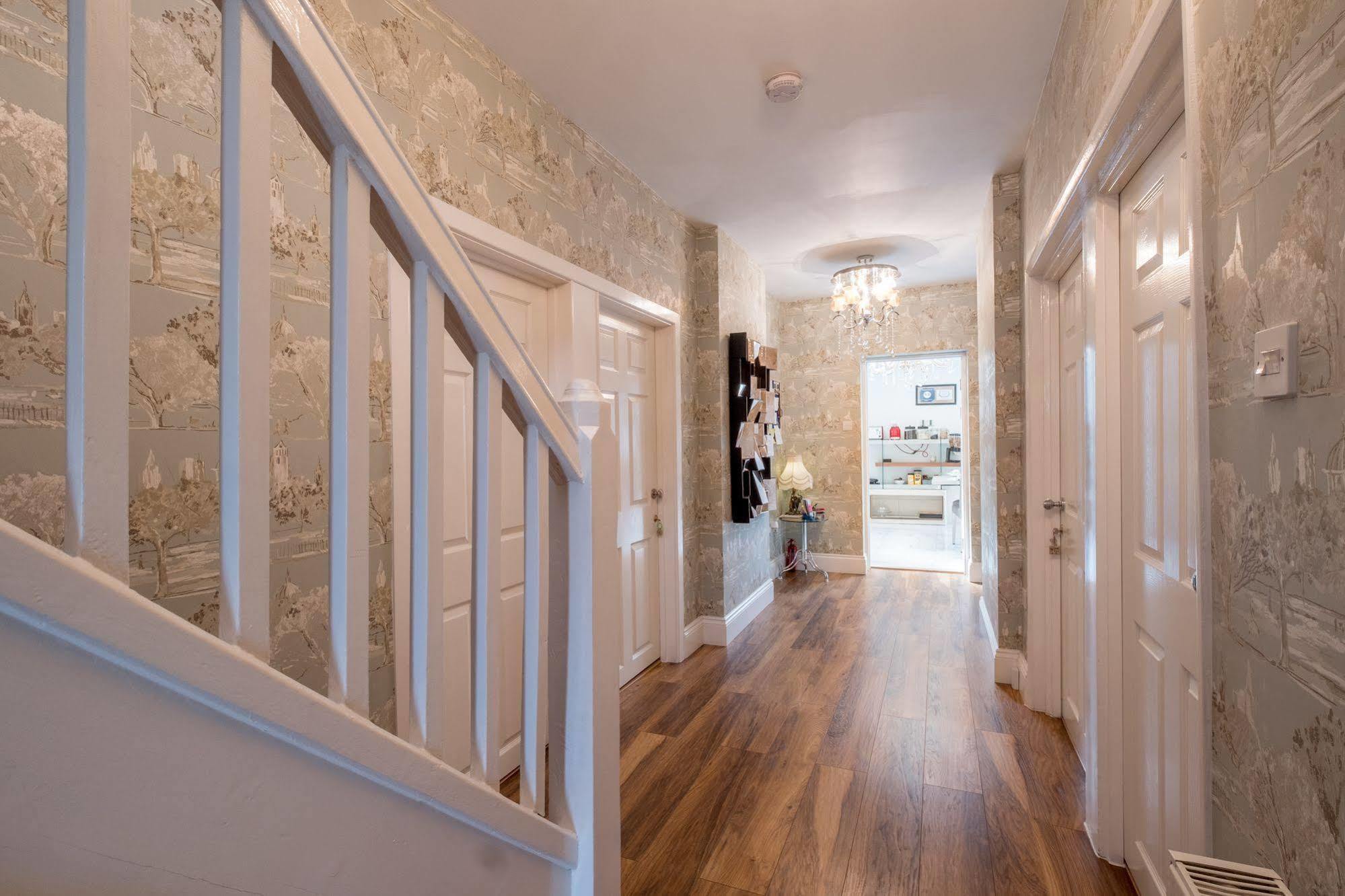 Guest house Katolondonhaus 4*